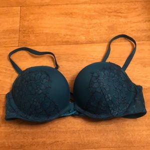 Victoria Secret bra